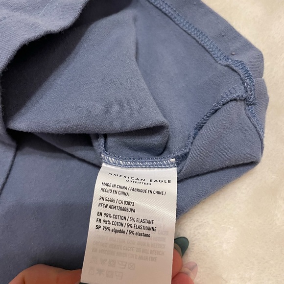 American Eagle Blue Ruched Cropped Tank Top - Picture 3 of 3